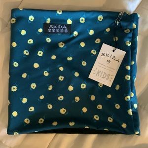 Skids kids neckwarmer